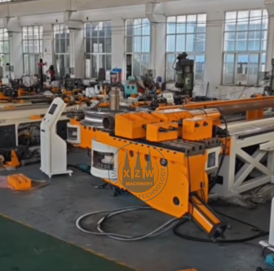 CNC168-2A-1S数控弯管机